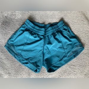 Lululemon Lined Short 2.5"